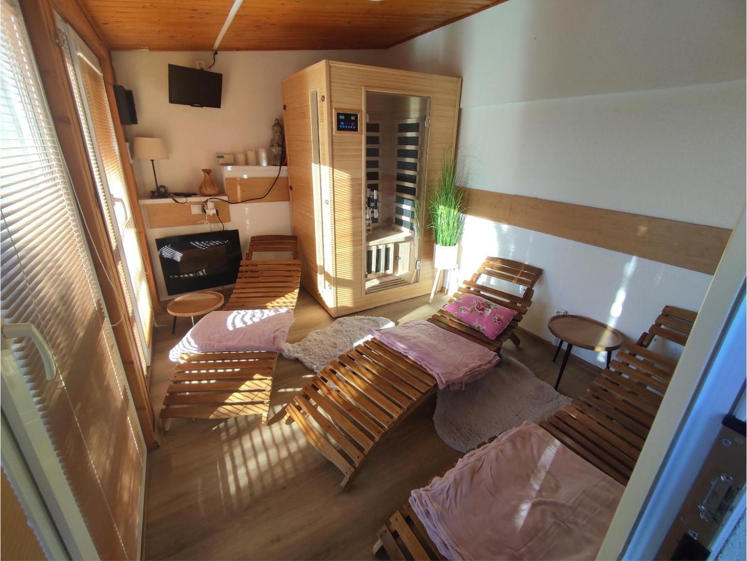 Spa & Pool Apartments Prestige Villa Ivica Marianka Dış mekan fotoğraf