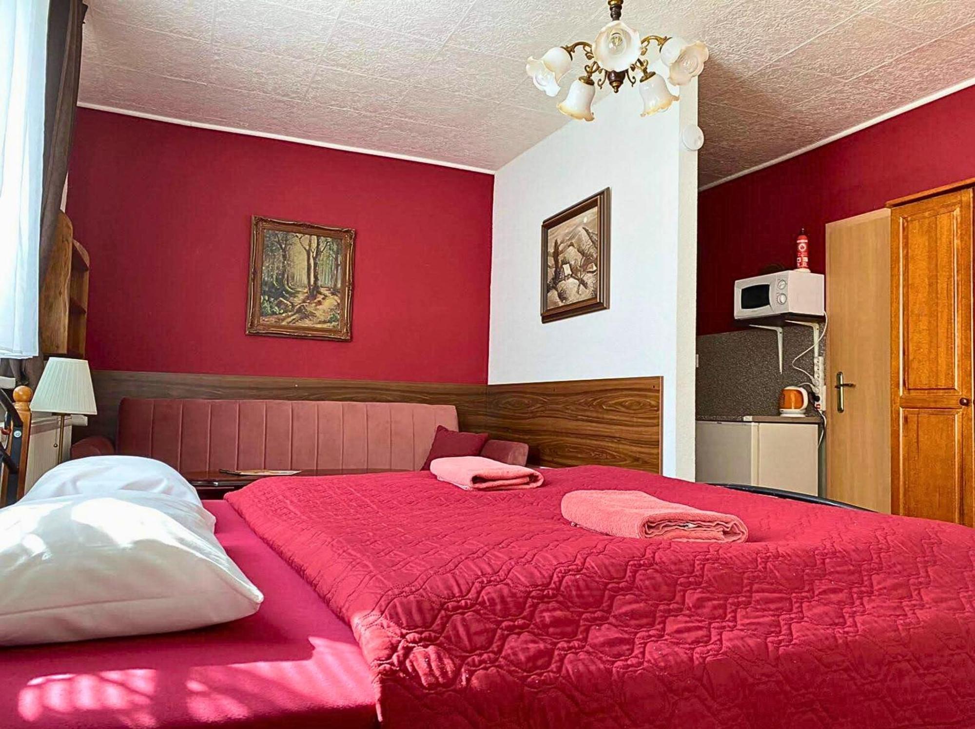 Spa & Pool Apartments Prestige Villa Ivica Marianka Dış mekan fotoğraf